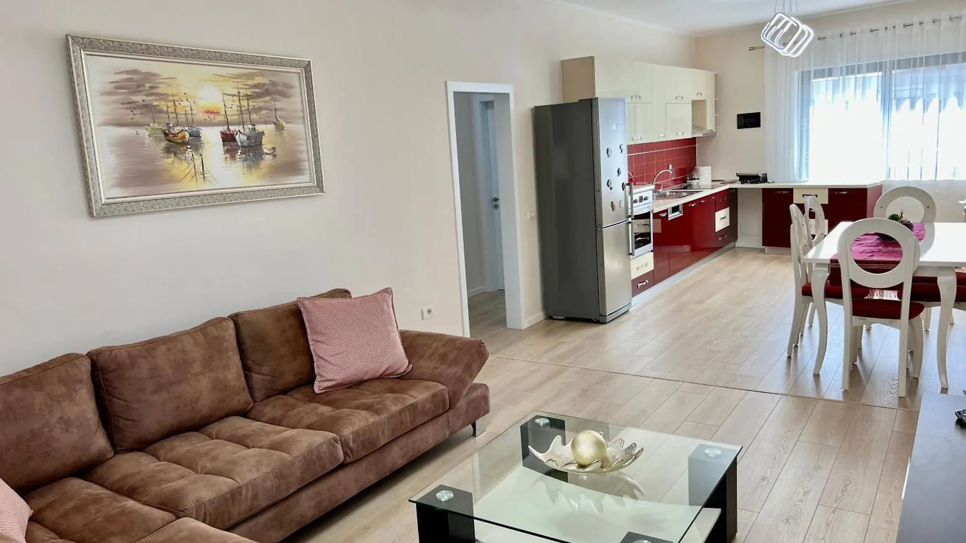 New Bazaar Cozy Apartments - Apartment 1 , 2 , 3 And 4 Tirana 0*,  Albanien