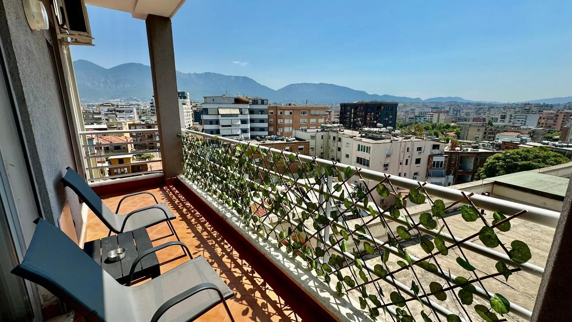New Bazaar Cozy Apartments - Apartment 1 , 2 , 3 And 4 Tirana 0*,  Albanien