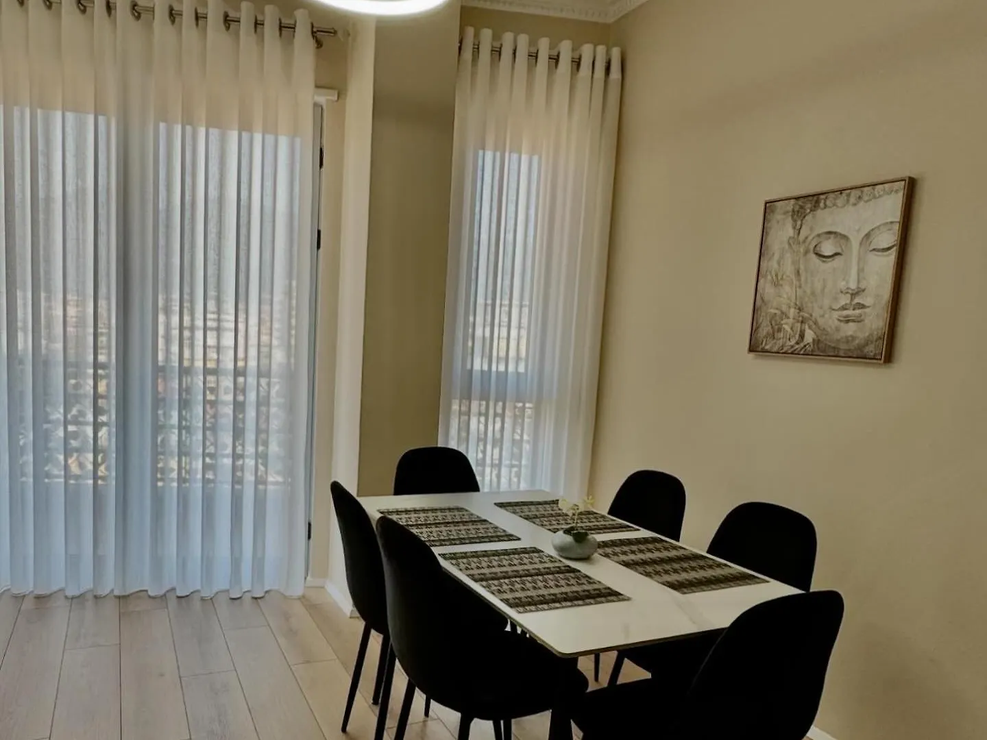 New Bazaar Cozy Apartments - Apartment 1 , 2 , 3 And 4 Tirana Albanien