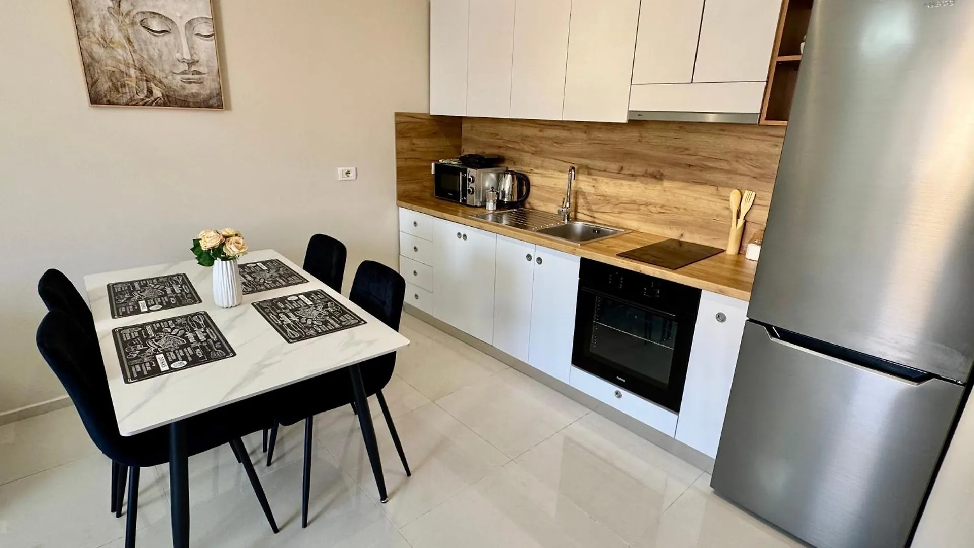 New Bazaar Cozy Apartments - Apartment 1 , 2 , 3 And 4 Tirana Albanien